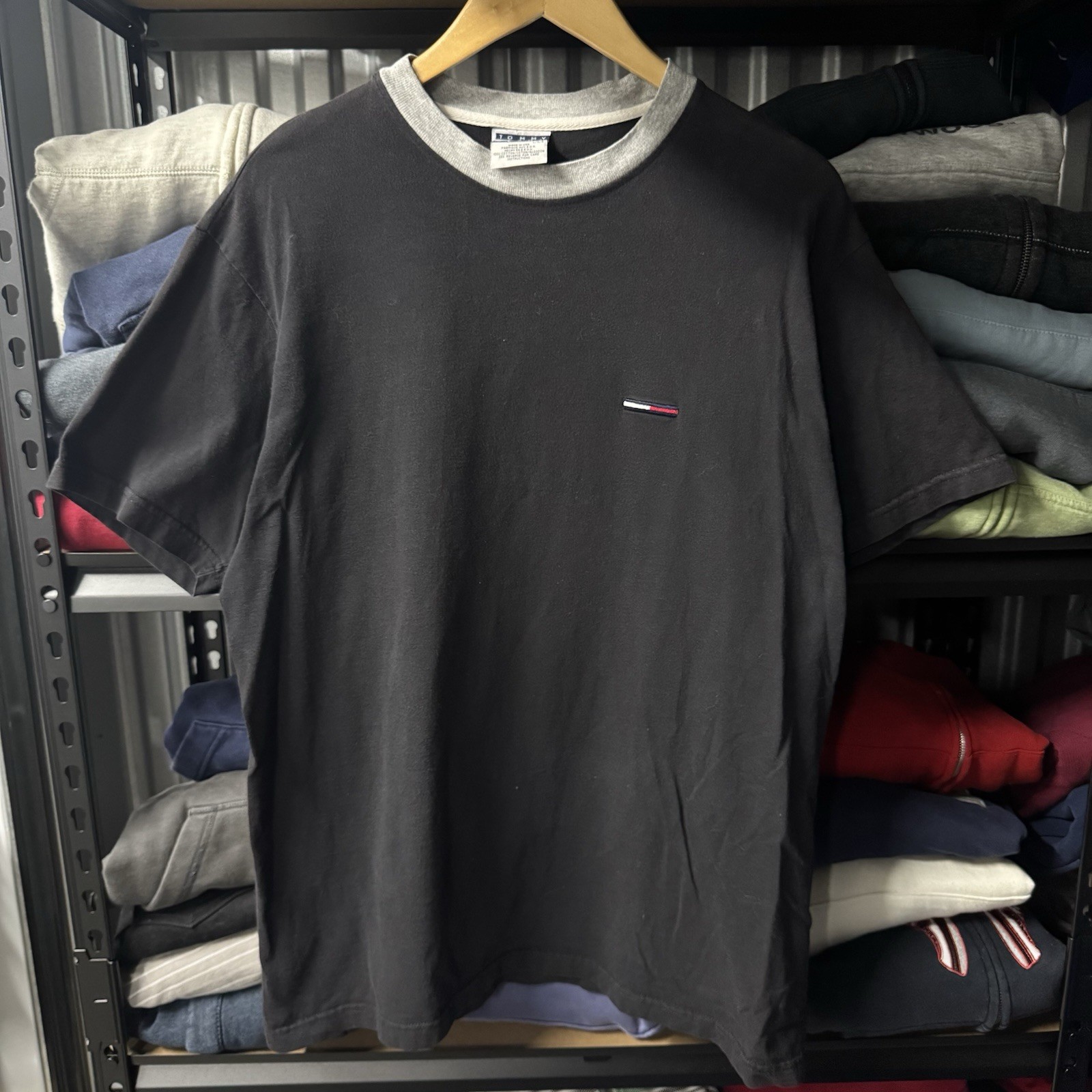 Y2K Tommy Hilfiger Black Graphic Tee Large - Vintage Skater Style image 2