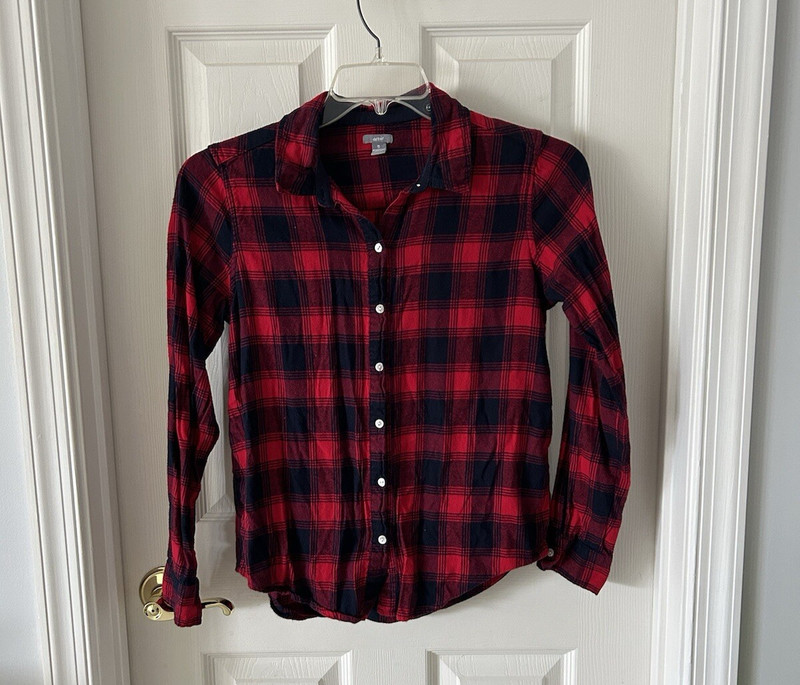 WOMEN'S RED & BLACK FLANNEL LONG SLEEVE SHIRT BY AERIE -- SIZE : XS