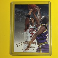 1994-95 Skybox Emotion - Masters Scottie Pippen #117