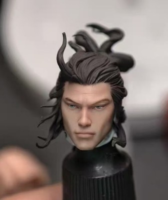 1/12 Painted Warrior Swordsman Head Carving Model Toys