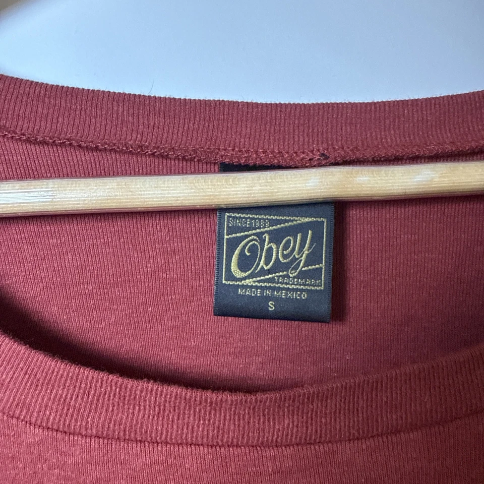 Obey Women's Red Crewneck Long Sleeve Graphic Shirt Size Small - Image 3 of 4