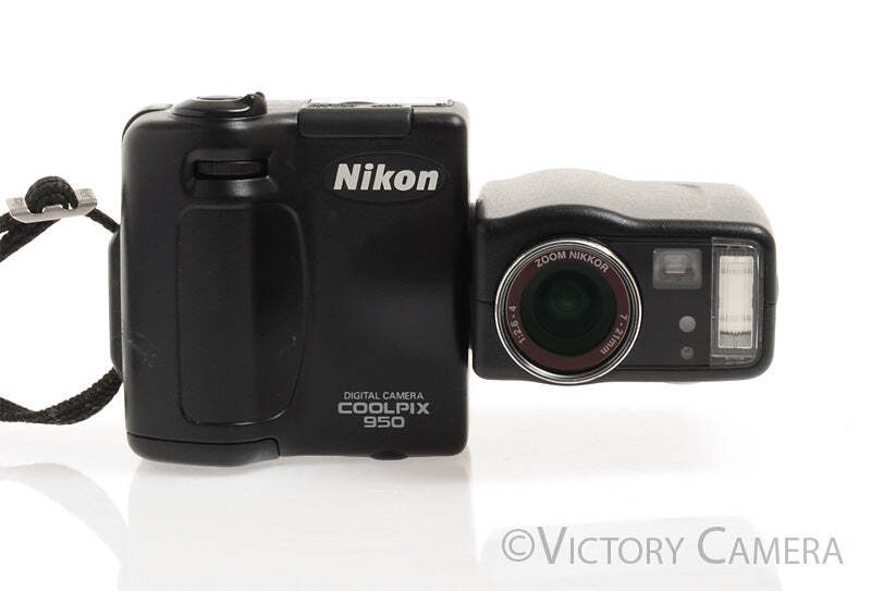Nikon CoolPix 950 2.1MP Swivel Head Digital Camera Digicam [EXC