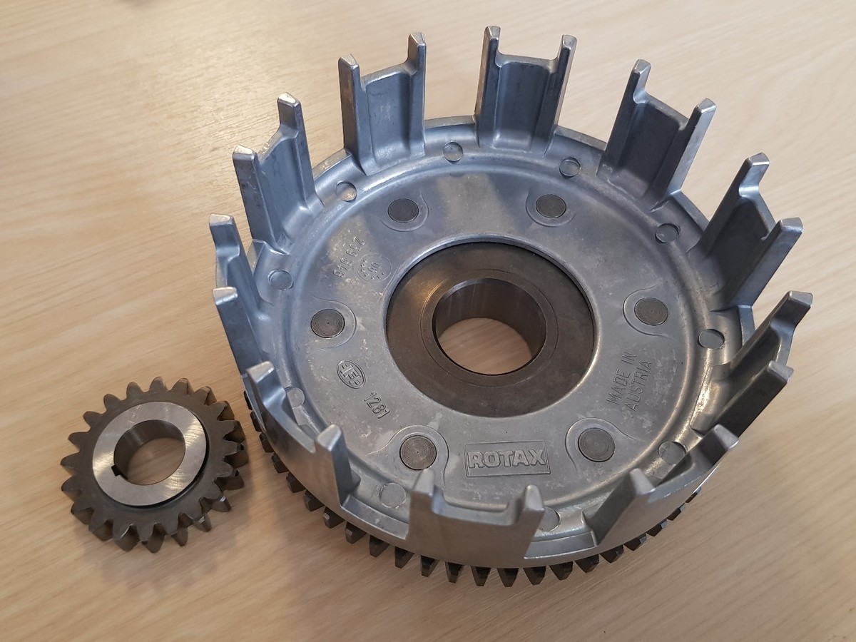 New Genuine Aprilia Pegaso 125 Rotax 123 Primary Transmission - Main Image