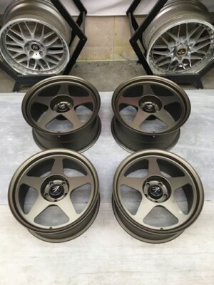 Desmond Regamaster MP 17 x 8J +25 & 18 x 9.5J +45R, 5H-114.3