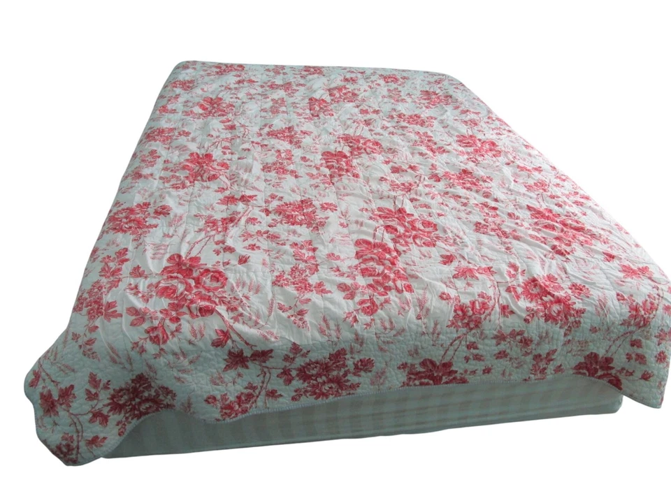 Pottery Barn Plaid Patchwork Red Floral Toile Quilt Full Cotton GUC Holes - Image 3 of 4