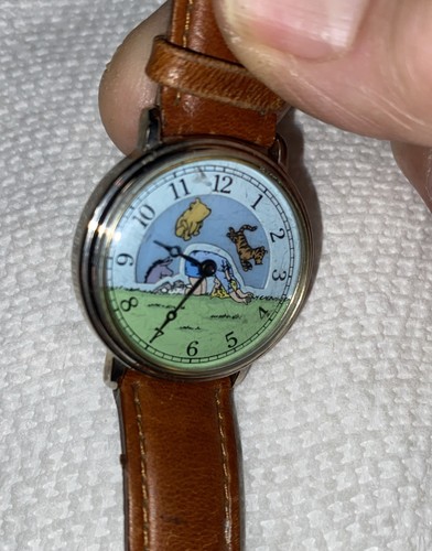 RARE Vintage Disney Winnie the Pooh Watch Blue Cloud Second Hand Pooh & Friends - Picture 2 of 12