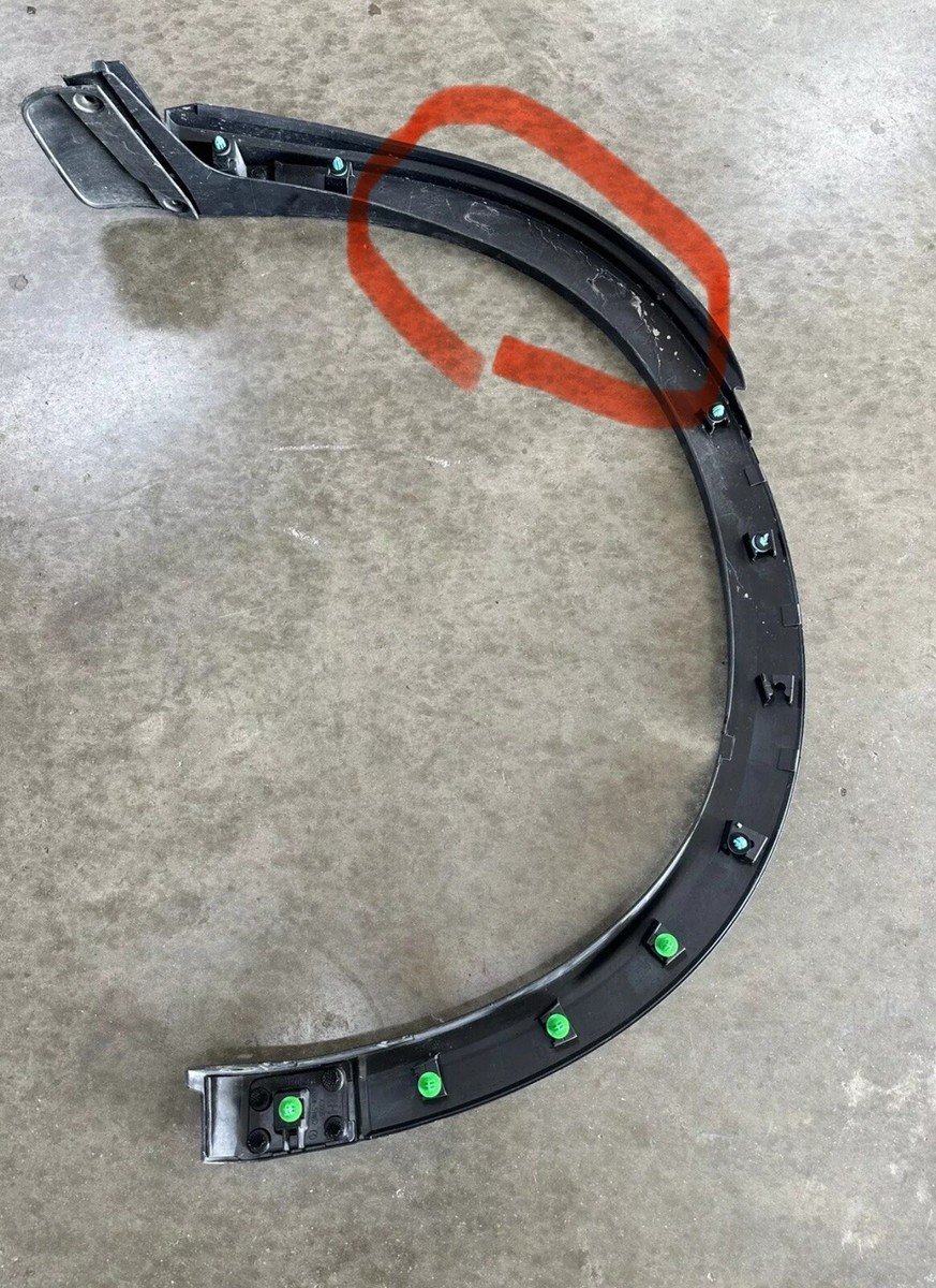 OEM 2013-2016 Mazda CX5 CX-5 rear RH fender flare arch moulding
