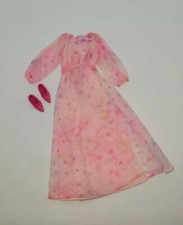 Conjunto de Zapatos de Vestir Rosa Labios Besando De Colección Barbie 1979