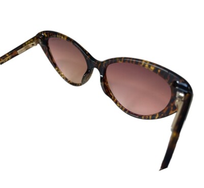 Tom Ford Women display picture 3