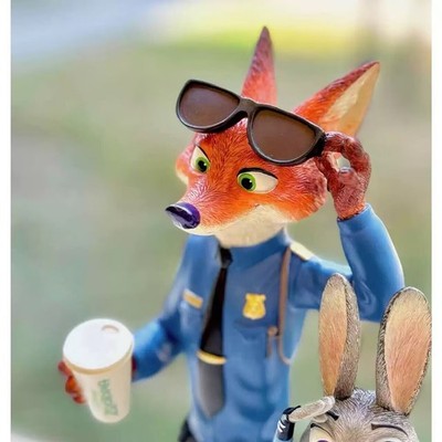 Authentic Disney Zootopia Nick Wilde Judy Hopps Figures Toy