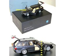 1995-2004 BMW E39 5 Series Touring WAGON Cosmo🖤BLACK RARE DLR PROMO 1/43 Schuco