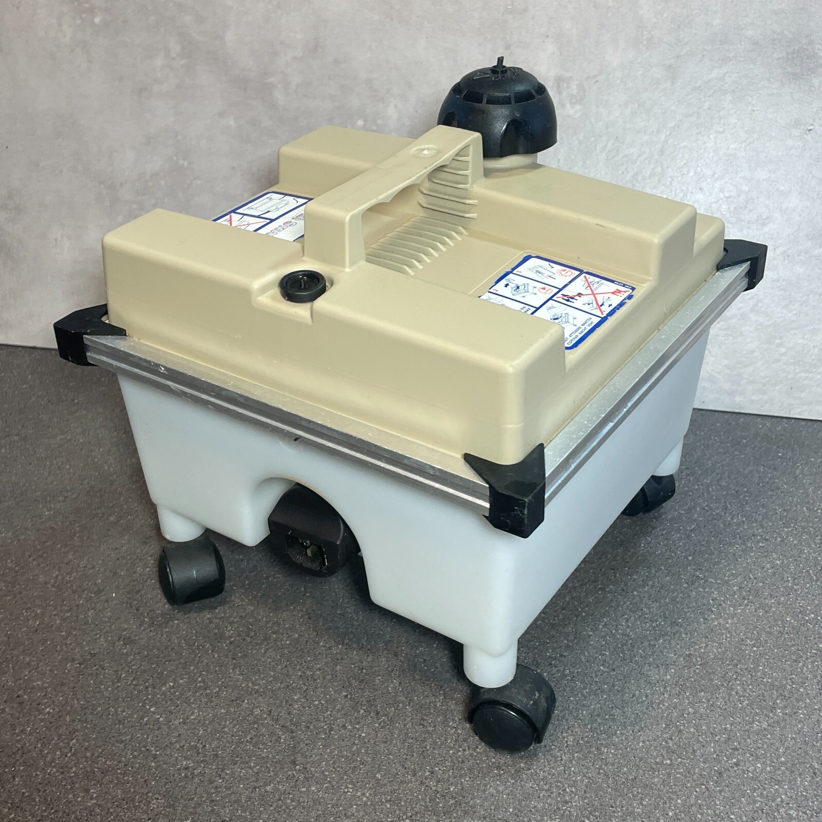 Earlex SS100 Wallpaper Super Steam Steamer Stripper Tool on Castors