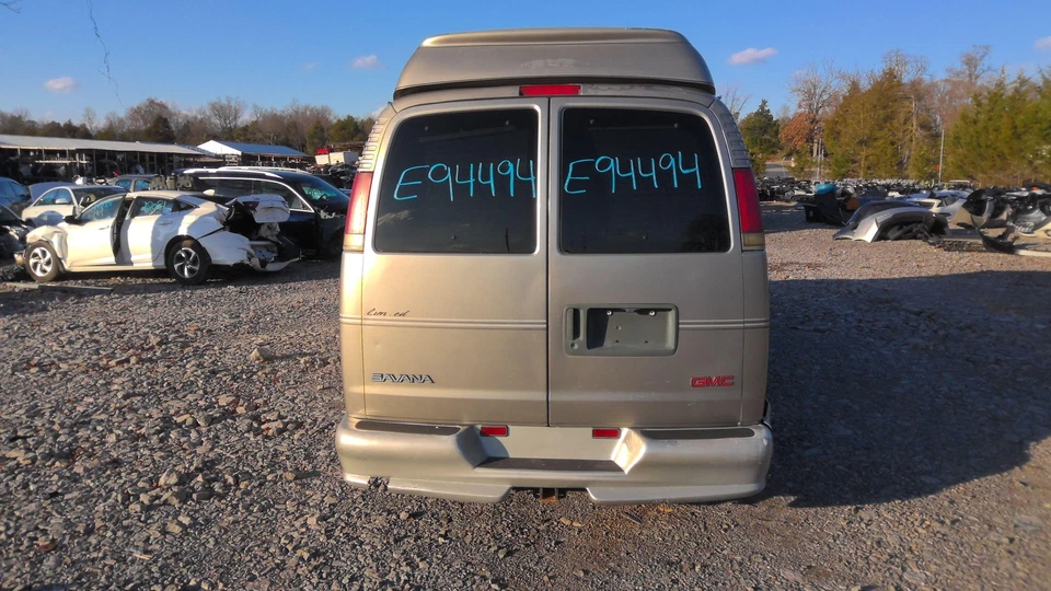 Barra estabilizadora GMC VAN SAVANA 1500 96 97 98 99 00 01 02 Foto 4 de 4