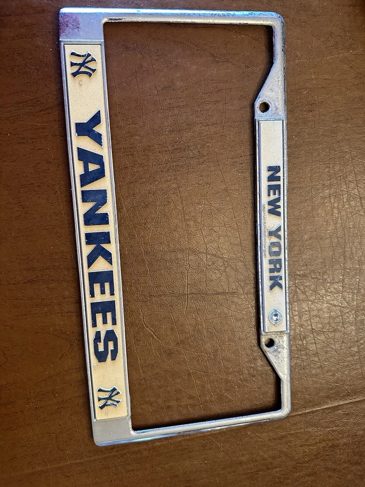 New York Yankees Chrome Metal License Plate 2010 - Image 2 of 4