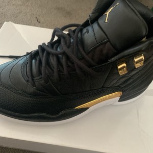 jordans junior size 4