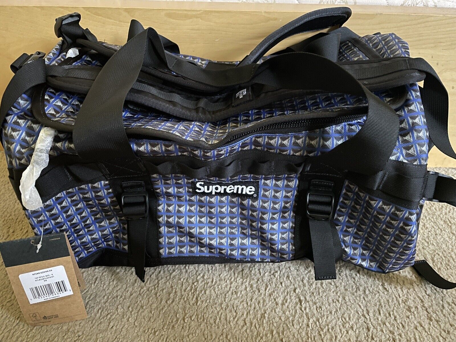 supreme north face Duffle Bag box