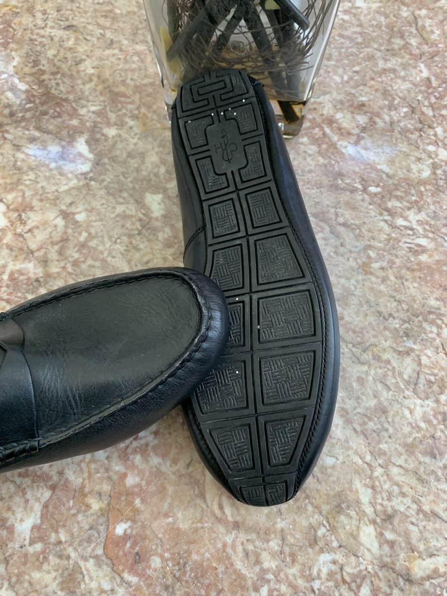 Cole Haan Men display picture 1