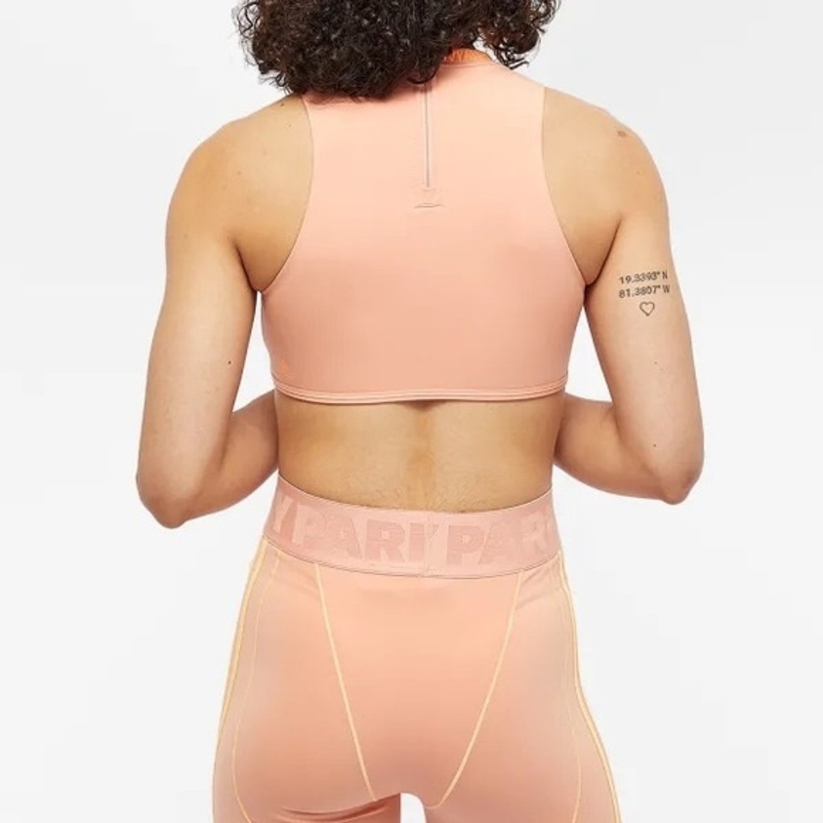 トップス ivy park adidas Adidas X Ivy Park Tops for Dames - Vestiaire Collective