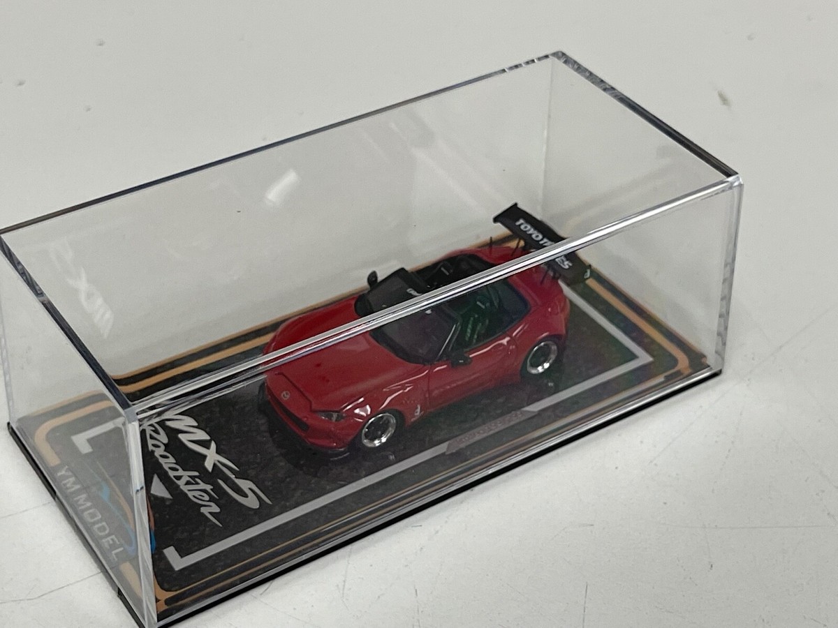 1/64 YM Model Mazda MX-5 Roadster Red with Opening Hood Engine