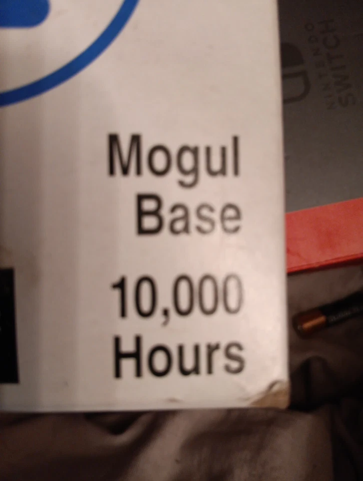 250W Metal Halide Bulb Mogul E39 Base Dimmable 3700K - HALCO-MH250-C-U - Image 3 of 4