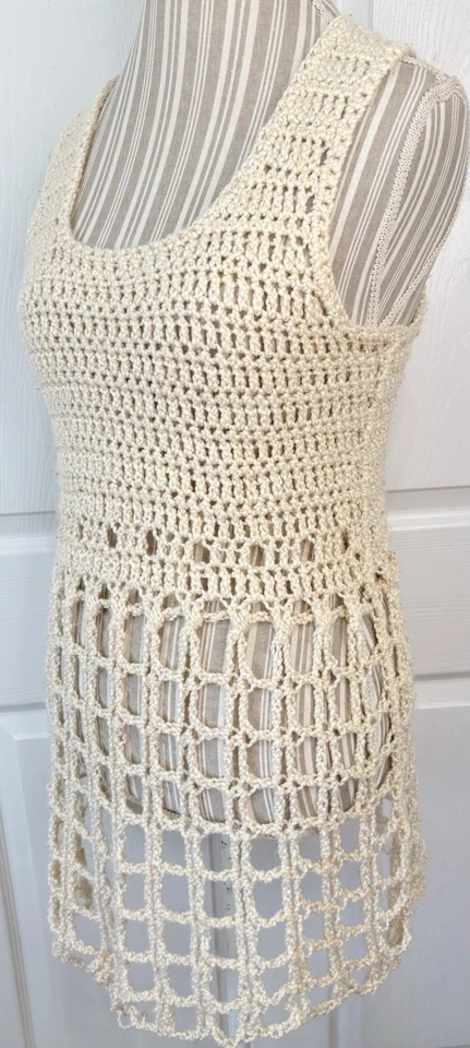 Mini Vestido sin Mangas Hippie Vintage Hecho a Mano Crochet Marfil Dorado Hilo Metálico M/L Foto 2 de 4
