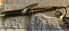Revlon Smooth Stay 1-1/2” Curling Hair Iron, 10 Settings, Ceramic Barrel.