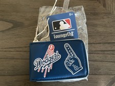 Loungefly: Los Angeles Dodgers Patches - Acco...