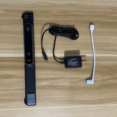 Occipital Structure Sensor ST01 3D Scanner w/ Data Cable, iPad