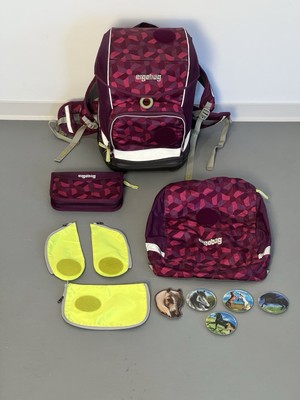 Ergobag Schulranzen Modell Cubo Lila/Pink,, Federmappe, Turnbeutel, viel Zubehör