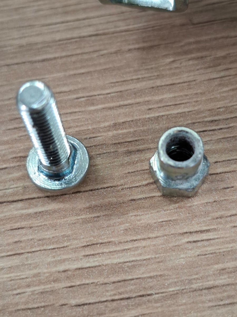 Leviers De Vitesses Vintage Raleigh SunTour – Montage Down Tube – Noir – Années 80