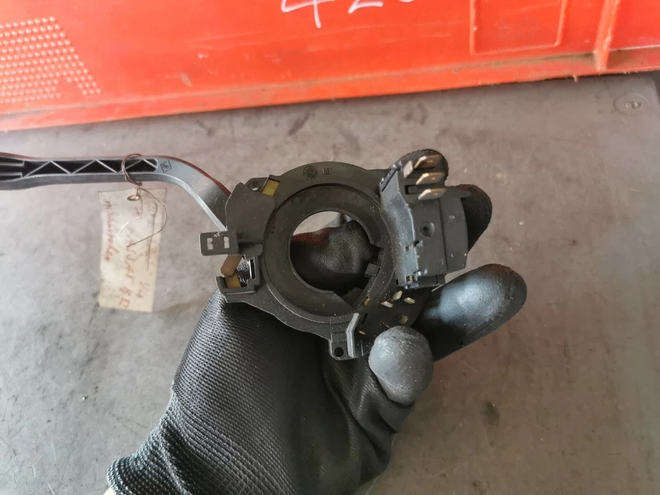 VW Passat B2 32B Wischerschalter Lenkstockschalter Schalter ohne Heckwischer - Bild 3 von 4