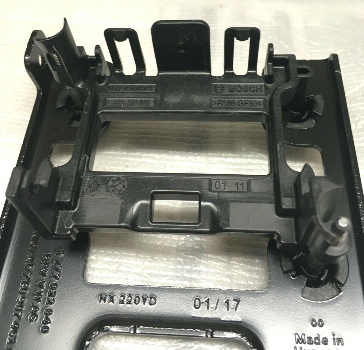 VW Audi Seat Skoda Halter für Steuergerät Radarsensor 7E0907461A 