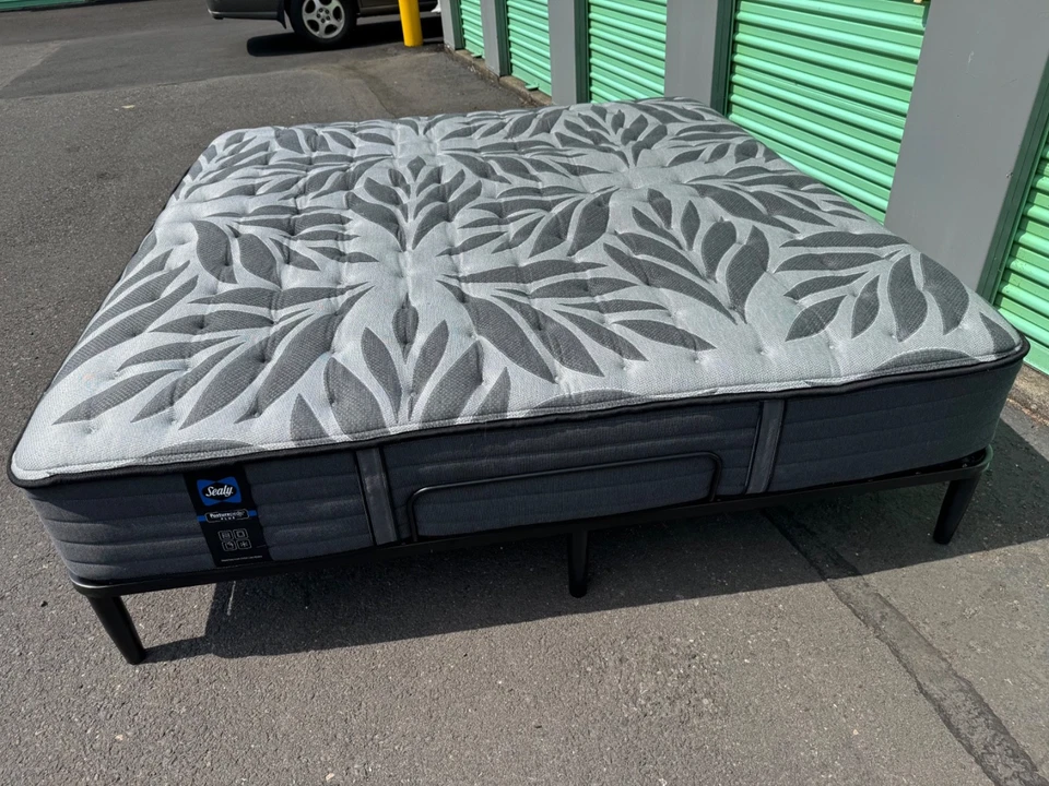 King Sized Mattress and Adjustable Frame included - Image 3 of 4