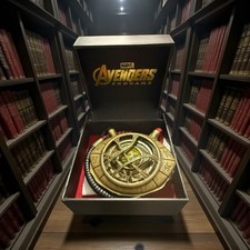 Marvel Avengers Endgame Official Doctor Strange Eye of Agamotto Necklace/ W COA!