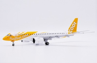 JC Wings XX20493 1:200 Embraer ERJ190-E2 Scoot 9V-THB