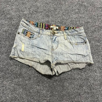 I Love H81 Shorts Womens Size 26 Light Wash Distressed Southwestern Boho Denim