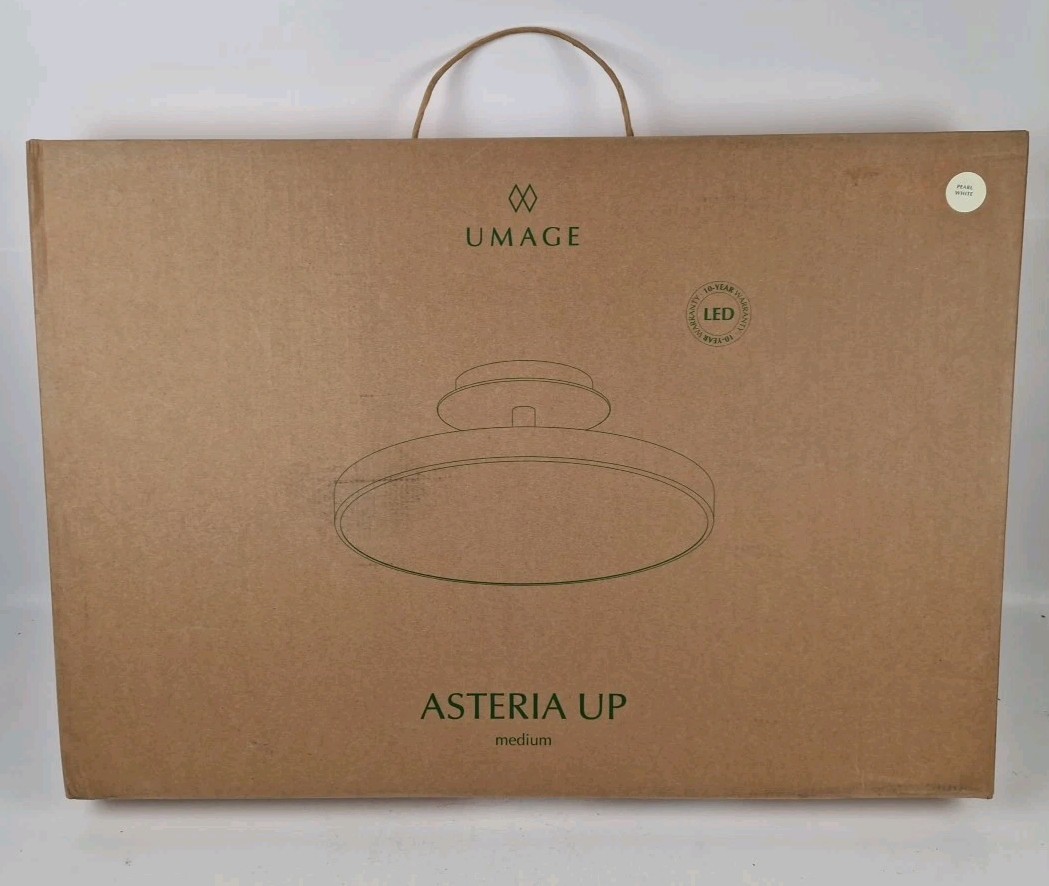 Plafonnier Astria Up Medium UMAGE en Blanc Perle, l'elegance minimaliste pure