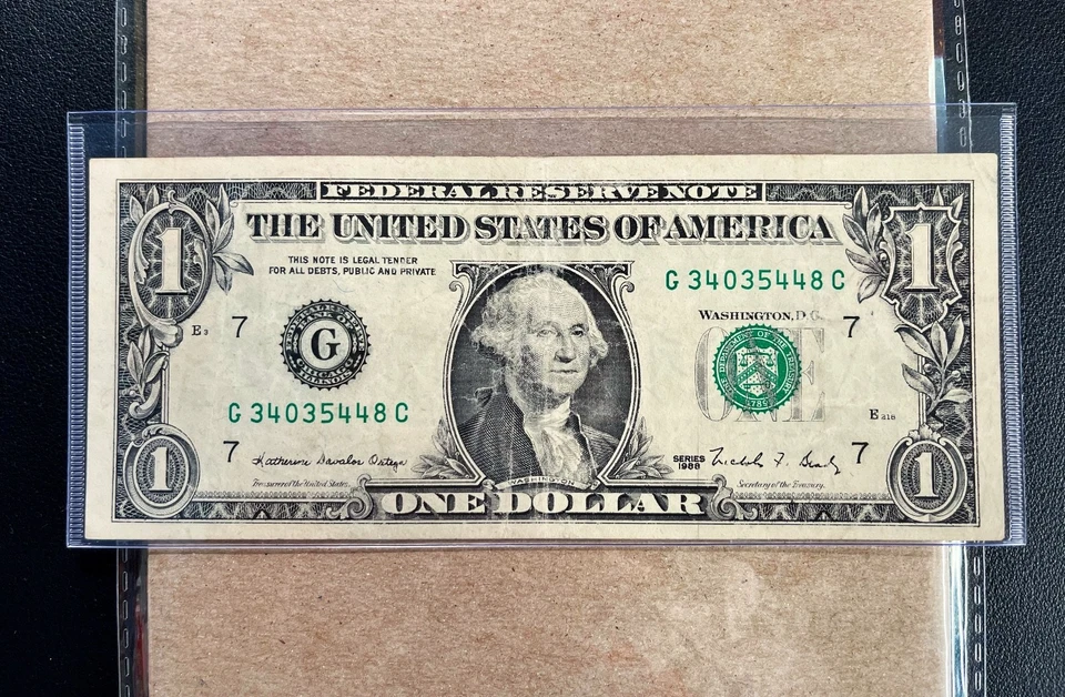 1988 $1 Federal Reserve Note Chicago "MISALIGNMENT ERROR" - VF - Image 3 of 3
