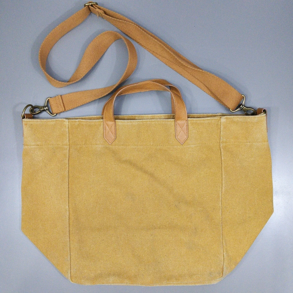 Tote bag with store crossbody strap