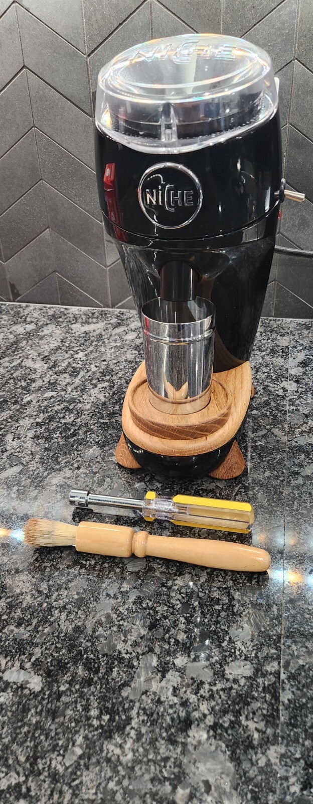 Niche Zero Conical Burr Coffee Grinder in Black, US plug (110/120v 60Hz