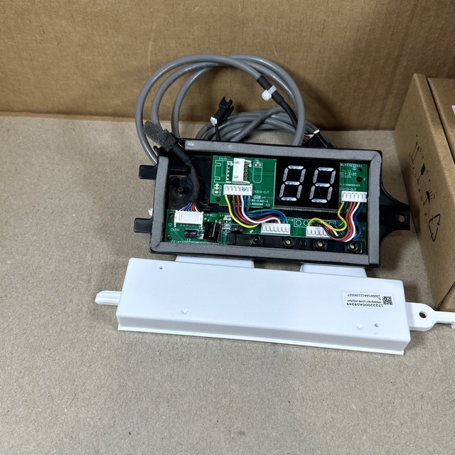 HVAC KSACN0601AAA Wired Remote Control 7 Day programmable Thermostat