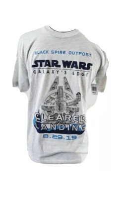 New Disney Star Wars Large Galaxy s Edge Opening Day Passholder T-Shirt Gray