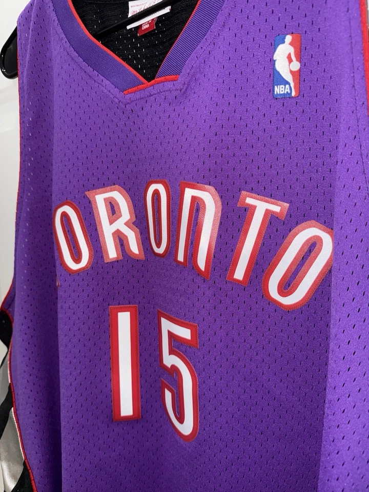 Mitchell & Ness NBA 1999-00 Toronto Raptors Vince Carter Swingman 3XL Jersey - Image 3 of 4