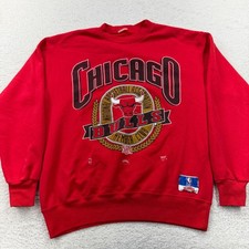 Vintage Chicago Bulls Nutmeg 90s NBA Member Club Crewneck Sweatshirt Red Large