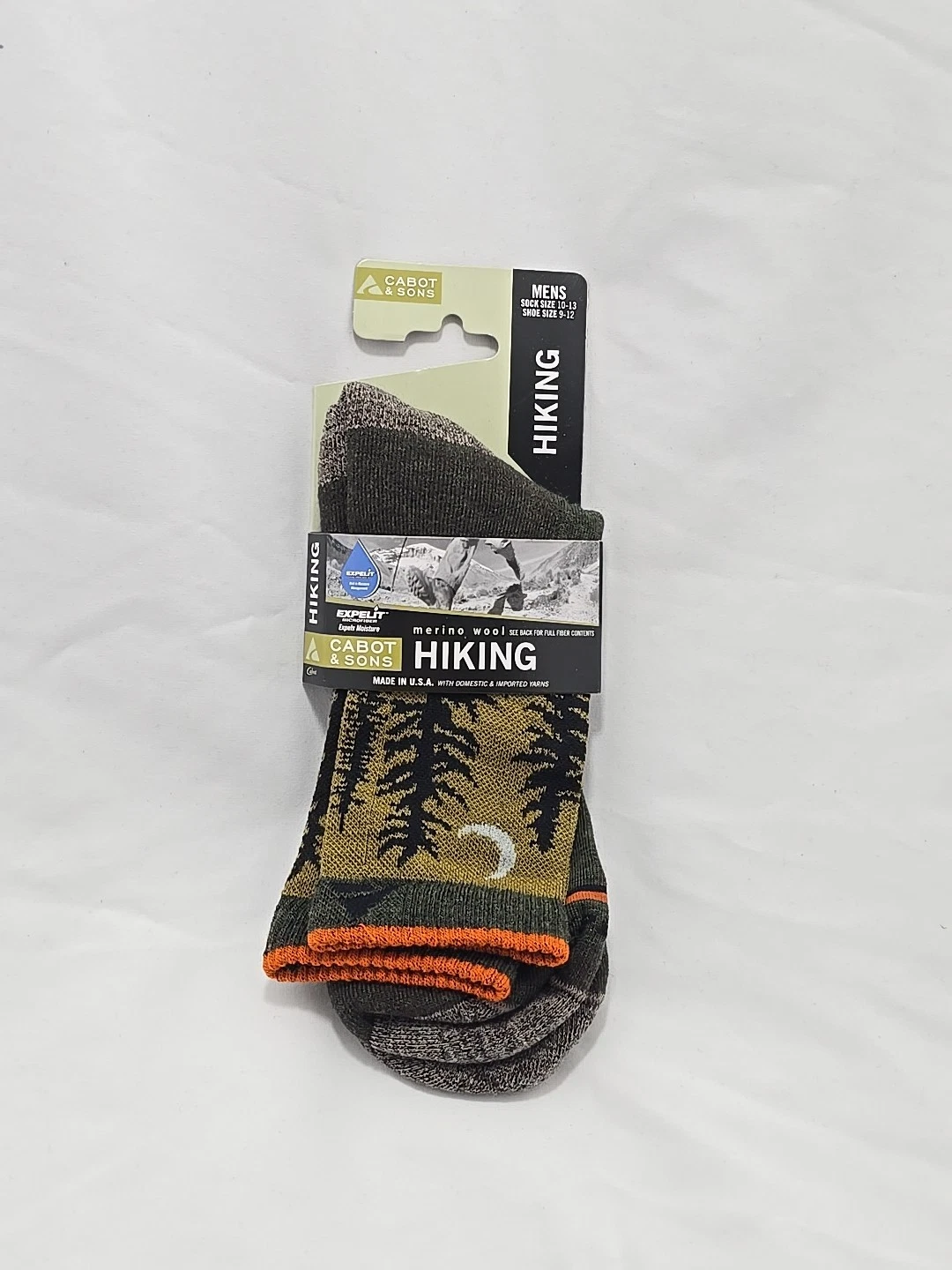 NWT Cabot & Sons 56% Merino Wool Blend Hiking USA Crew Expelit Socks Mens OS