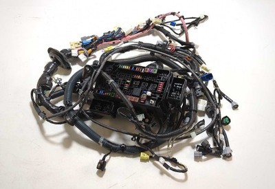 New OEM Toyota Engine Bay Wiring Fuse Box Harness 2004 Lexus GX470 82111-6A431