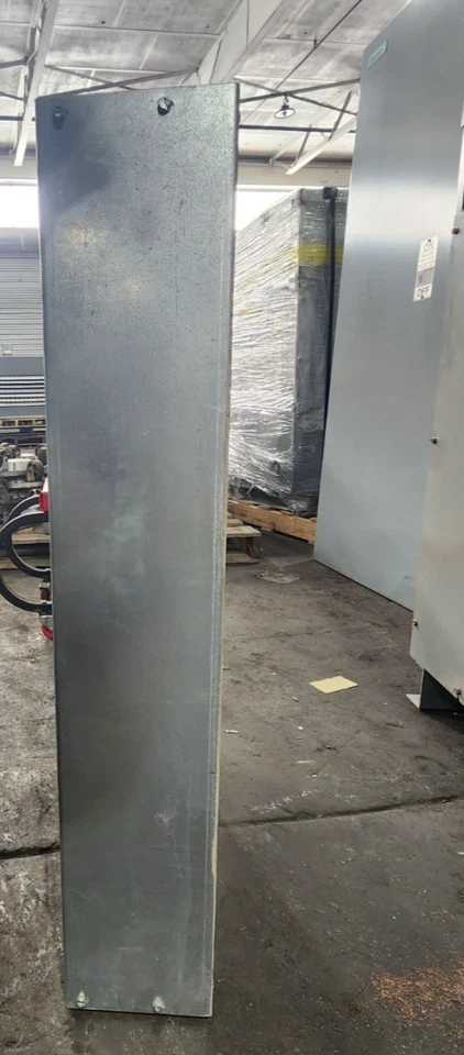 🤠 SIEMENS 50 AMP MAIN BREAKER PANELBOARD 208Y/120V 3Ø 4W 18 CIRCUIT - Image 2 of 4