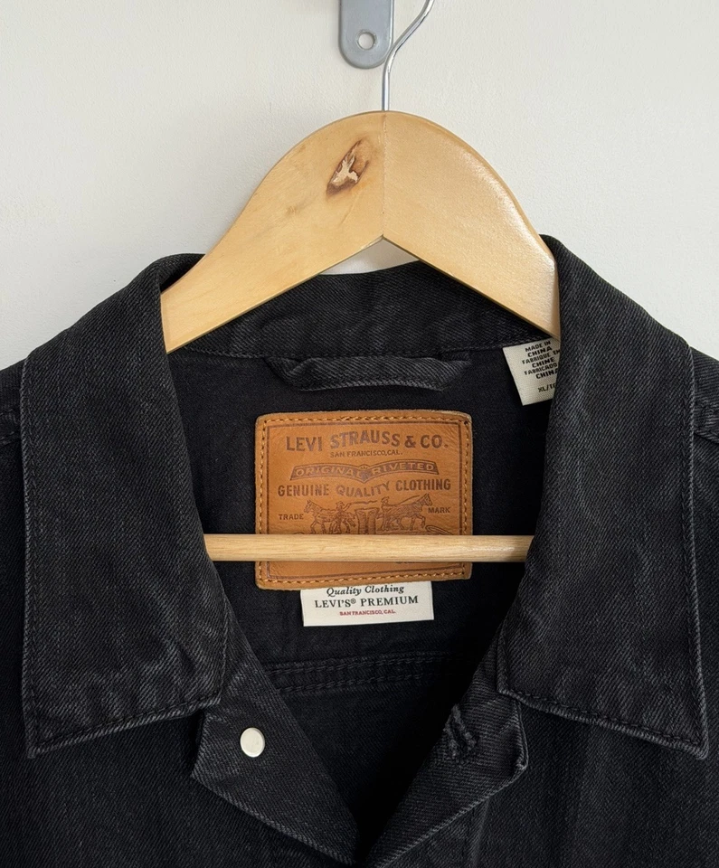 Levi’s Denim Trucker Jacket Black Jean Mens 2XL, photo 4 of 5