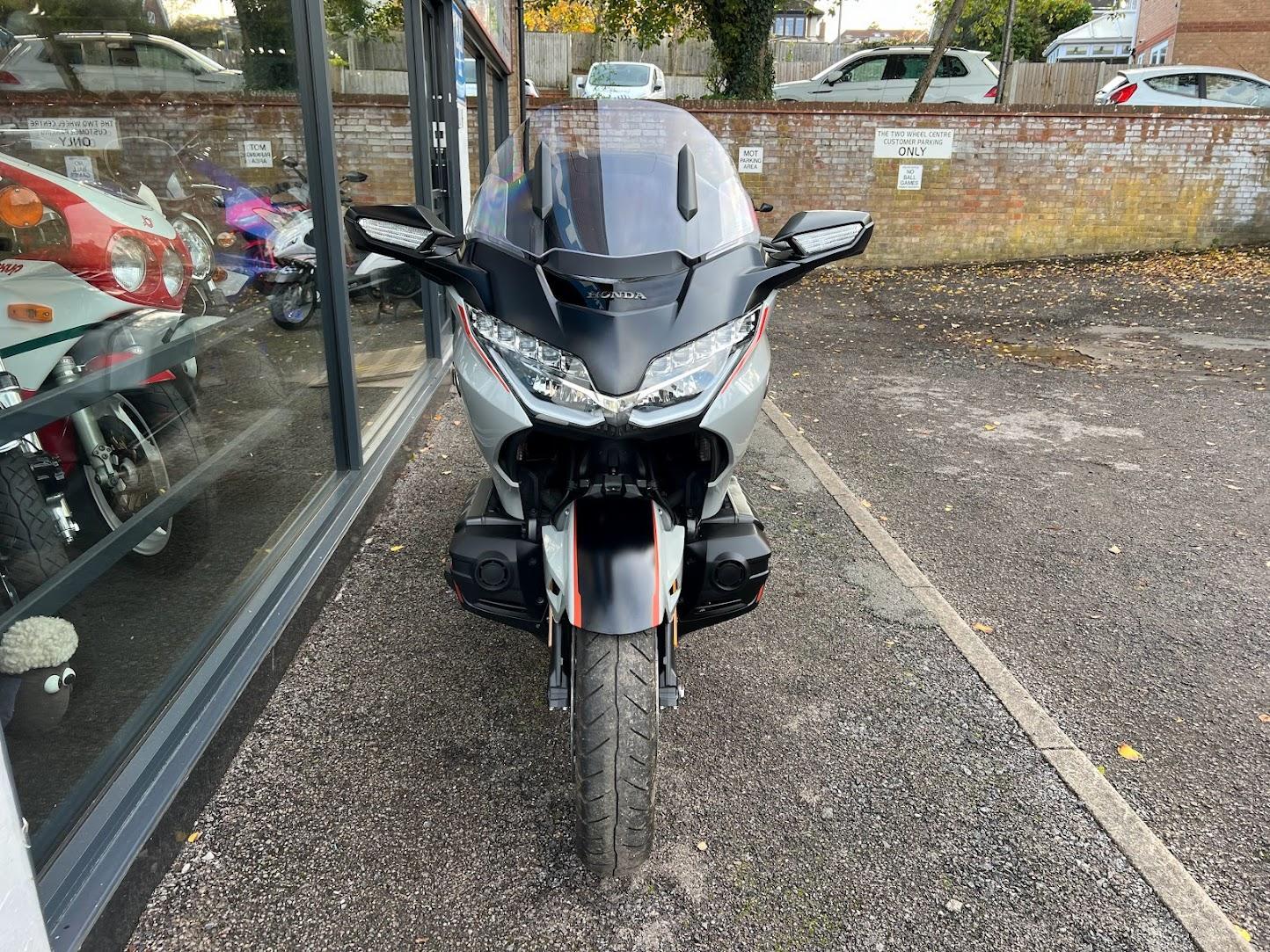 HONDA GOLDWING BOBBER 2022 MANUAL 1800CC GREY HONDA WARRANTY eBay