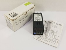 EXTECH 48VFL11 1/16 DIN Temperature Controlle...